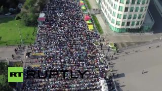 Mešita v Moskve a 1 000 000 moslimov v uliciach
