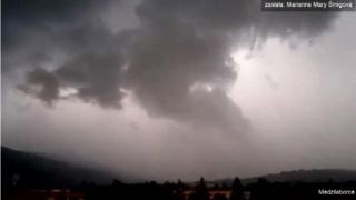 Tornáda už vyčíňajú aj na Slovensku