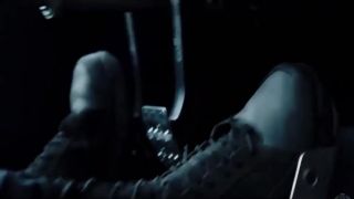 Fast & Furious: Hobbs & Shaw "Car Chase" Exclusive Clip