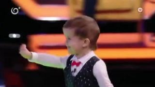 Dvojročný Jakubko pozná vlajky sveta (ROZUM V HRSTI)