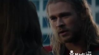 Pořádný Kladivo Thor Parody