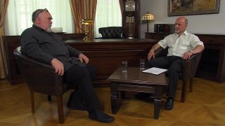 Koľko sídlisk, diaľnic, závodov, priehrad postavili od 1989?