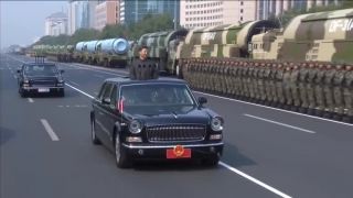 V Pekingu oslávili 70. výročie ČLR vojenskou prehliadkou