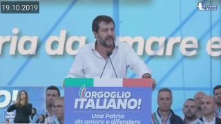 Matteo Salvini na námestí v Ríme