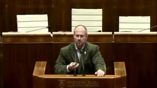 M. Kotleba: zníženie počtu poslancov zo 150 na 100 (10/2019)