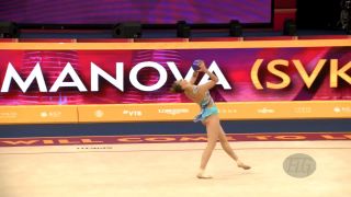 Gymnastka Kika SEMANOVÁ za Slovensko hopkala s loptou v Baku
