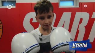 Attila Végh pocukroval Vianoce chorej a utíranej žene s 2 deťmi