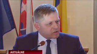 Premiér Pellegrini prášok v sáčku
