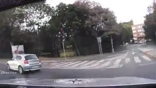 Polícia vs. Zlodej áut (Praha)