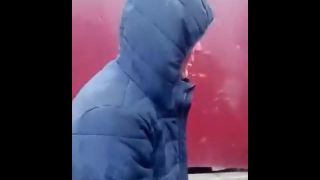 Sergej to napálil rovno do domu (Rusko)