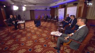 Predseda SNS opustil diskusiu, história sa opakuje.