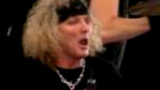 Bubnové sólo Matt Sorum 2