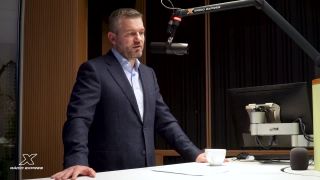 Ľudí, ktorí nedodržiavajú karanténu, treba nahlásiť polícii