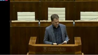 Matovič pred a po, alebo Budú nižšie platy poslancov? | 24.3.20