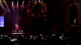 Celine Dion - L'amour existe encore (live orchestral version)