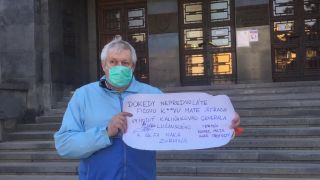 Politika s Julom za odvolanie Lučanského, Zuriana