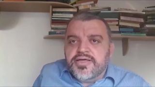 Chmelár o boji proti dezinformáciám, naložil nielen Godovi