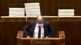 PÁR SLOV VENOVANÝCH GEOPOLITIKOM OD KOTLEBU
