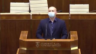 Mazurek: Program stability vlády pomáha bankám, EÚ a osadníkom