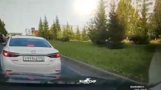 Sekera v rukách, umieral sám a v mukách!