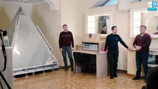 Človek vychyľuje laserový lúč! Budúcnosť je možné zmeniť