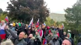 DennikN namiesto tisícov protestujúcich vidí 400