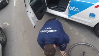 Policajti v križovatke (Maďarsko)