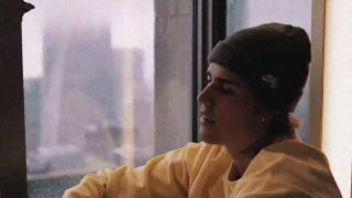 Justin Bieber - Holy (Acoustic) ft. Chance The Rapper