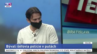 Klinák si zastáva zatknutých policajtov, nemaj'právo:::!!!