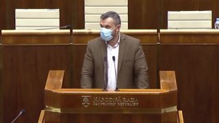 Suja tvrdo skritizoval Matovičovu vládu