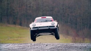 Offroadové Porsche 911 od firmy Singer