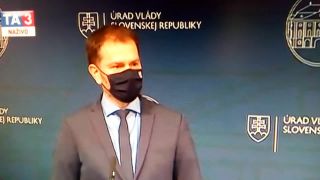 Papaláši žeru lieky preto ich ten covidík nejak obchádza...
