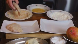 Cordon bleu z morčacích pŕs plnený 
prosciuttom, syrom gorgonzo