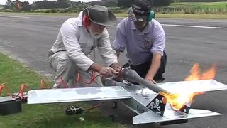 Príliš veľký výkon pulznej turbíny na RC modely lietadla
