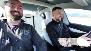 Tesla 3 Performance 500 koní vs Tesla 3 300 koní