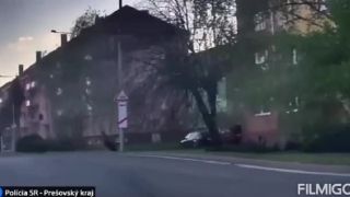 Opitý vodič nezastavil na výzvu polície.(Humenné)