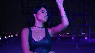 Becky G - Mayores