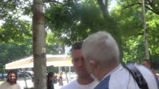 Marek Soun a spol. trhajú plagát Janka a Martinky bojujú za Fica