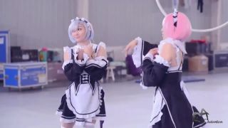 Re:Zero - Kosplej Ram a Rem a ich tanečné vystúpenie (ending 1).