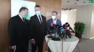 Ludomilní dobrodinci za mikrofónmi