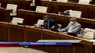 Aktuálne protesty pred NRSR (Radovan Kazda)