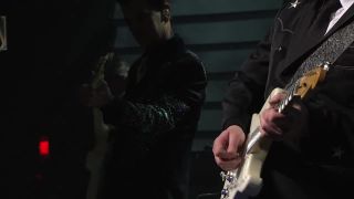 Chris Isaak - Wicked Game (Beyond The Sun LIVE!)