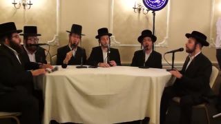 Shira Choir Singing New Rechnitz - Medley at Kumzits Live מקהלת