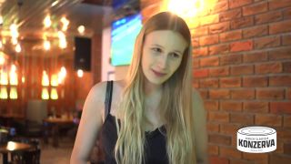 Jeden deň života europoslankyne Nicholsonovej