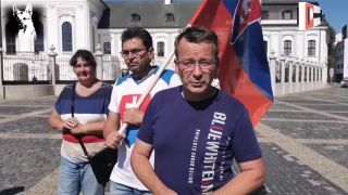 Random protest na Hodžovom námestí (10 - 12.9.2021)