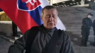 Protest proti ministerstvu ŽP pred NRSR, 3.11.2021. Zostrih