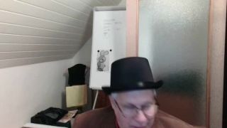 Matovič sa rozhodol okrádať čašníkov na úkor majiteľov hostincov