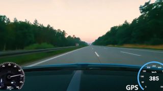 Český miliardár prekročil na nemeckej diaľnici rýchlosť 400km/h