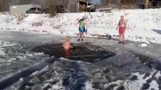 Plávanie pod ľadom - Bytča 2022 - bez lana ani na krok