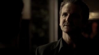 Upirske denniky S03E09 Navrat domov